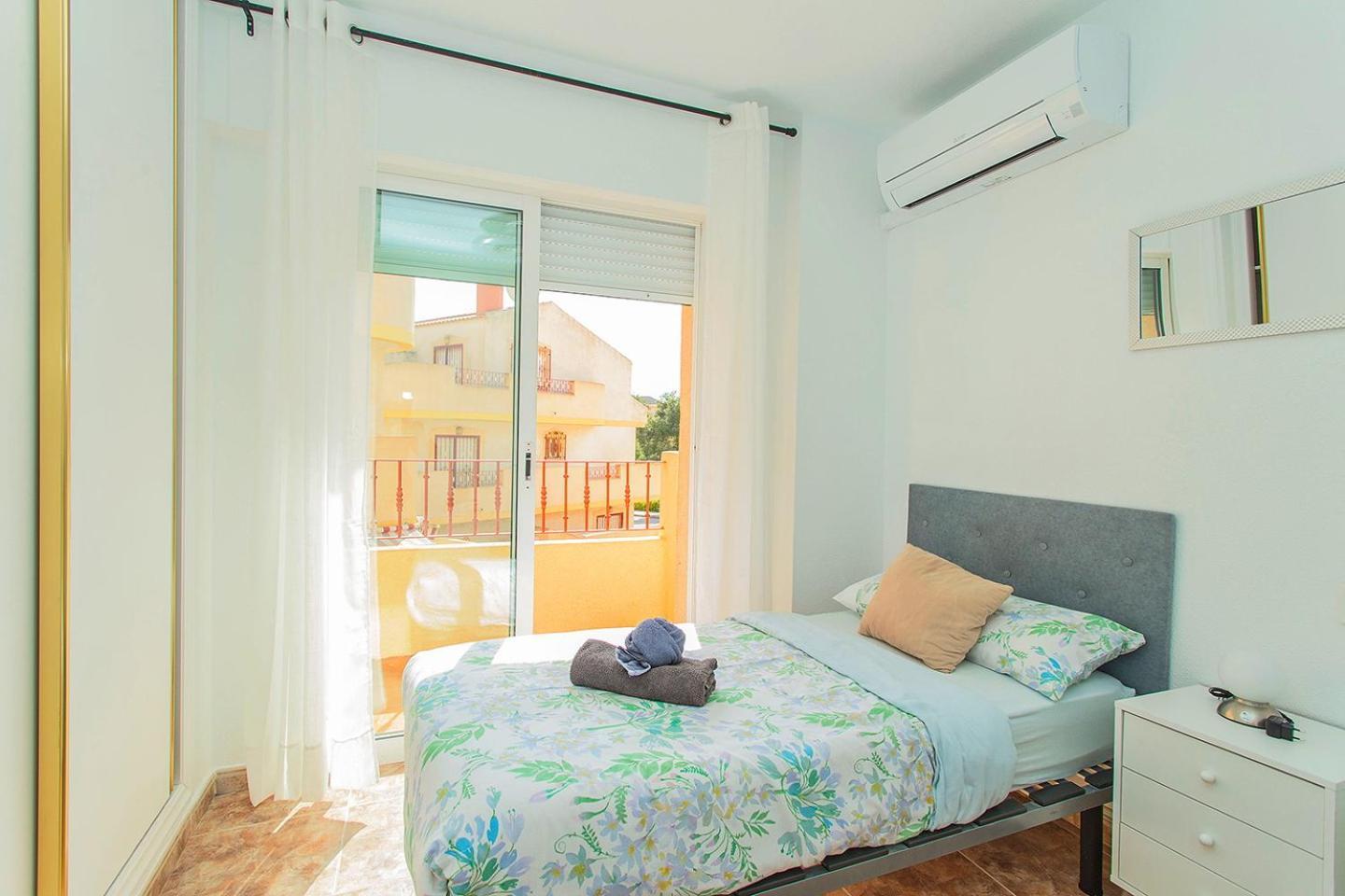 236 Sunny Duplex -Alicante Holiday أوريويلا المظهر الخارجي الصورة